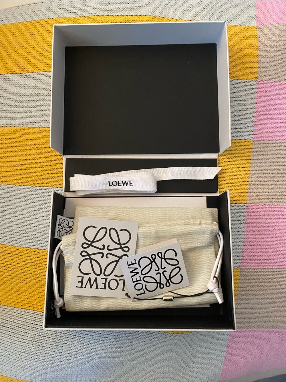 Loewe x FUJITA Black Leather Kids Whale & Swimmers Wallet - Picture 4 of 4